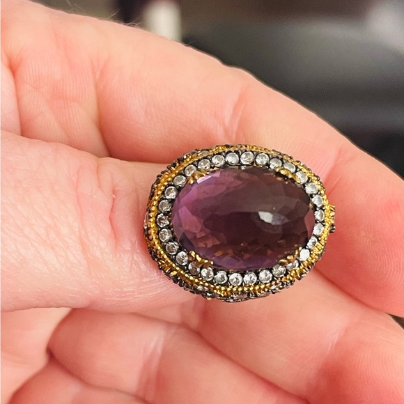 ⚜️Simulated Amethyst & CZ Turkish Handmade Ring Sz 7
STUNNING! - Picture 9 of 10
